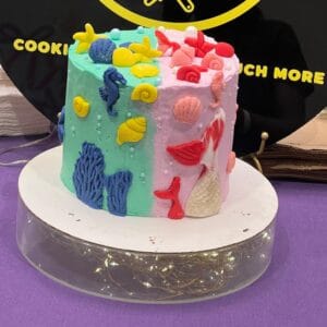 Intimate Delight (7-inch Cake)