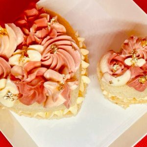 Mimi Heart Cake with Mini Heart Cupcake